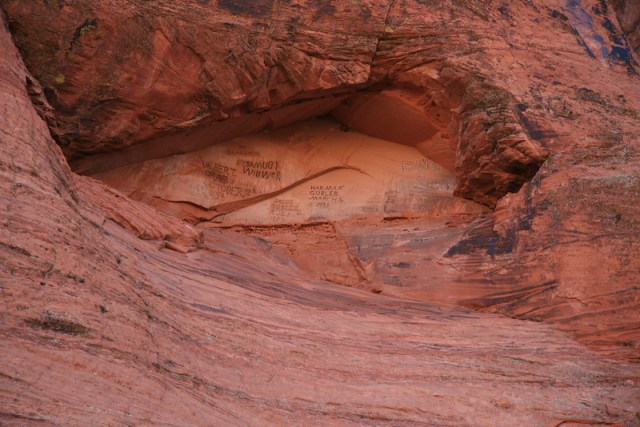Snow Canyon Wall
